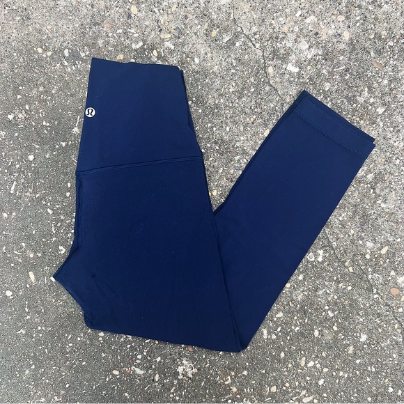 Lululemon Navy Blue Cropped Leggings High Waisted Capri Gym Tights Size 4 - Picture 2 of 12
